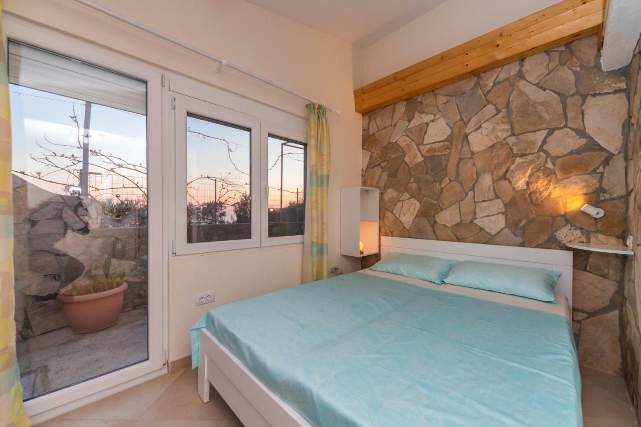 Apartments Mirian Petrovac Exterior photo